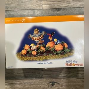 Department 56 Snow Village Pick Your Own Pumpkin